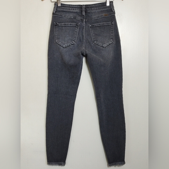 Kancan Women's Skinny Gray Frayed Hem Jeans - Picture 6 of 10